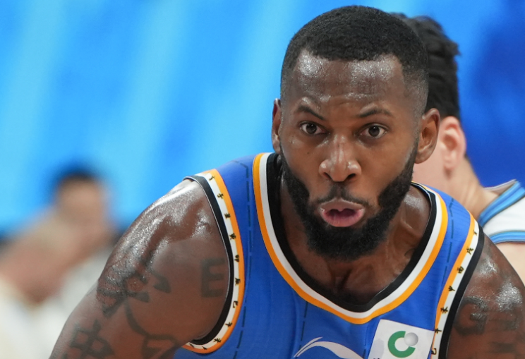 百家乐app-北京双杀送江苏9连败：杰曼28分周琦7+8 庞峥麟21+7