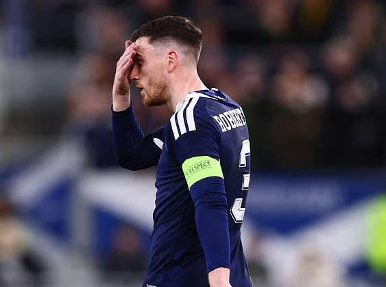 百家乐游戏-苏格兰队被部分球迷嘘，罗伯逊：不知道他们是不是纯想发嘘声